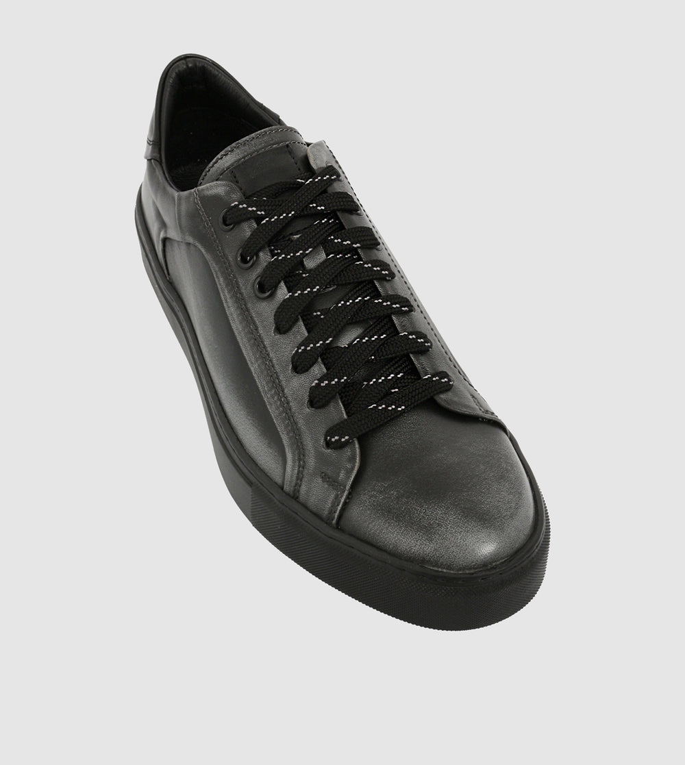 Bert Low Top Sneakers by Brando
