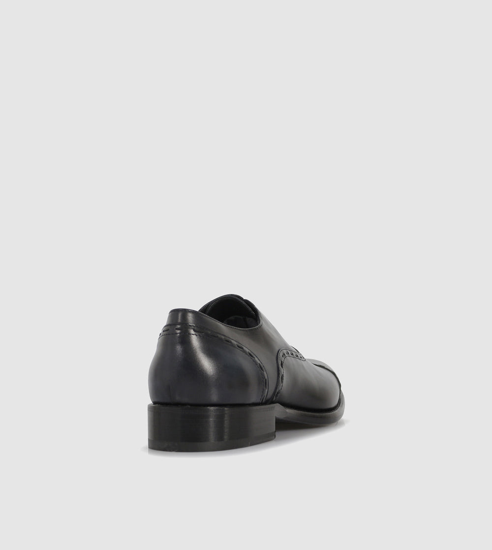 Harry Brogues by Brando